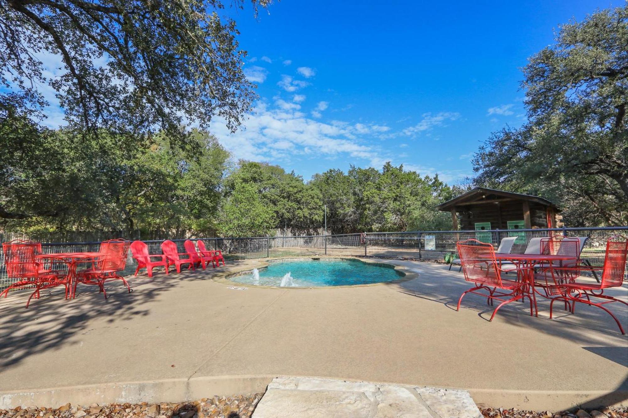 Wimberley Log Cabins Resort And Suites- Unit 5 Exterior photo